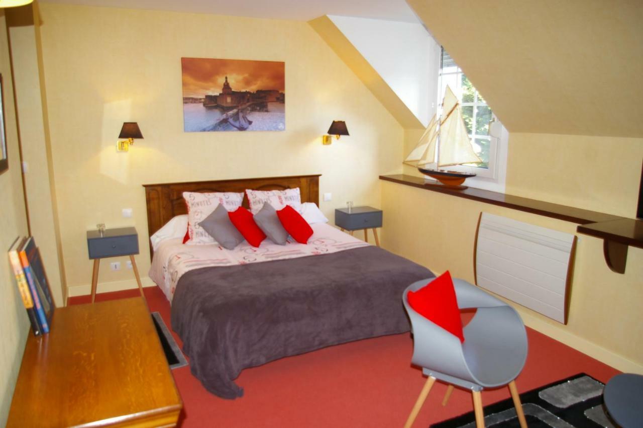 Domaine Les Grandes Roches Bed & Breakfast Tregunc Ngoại thất bức ảnh